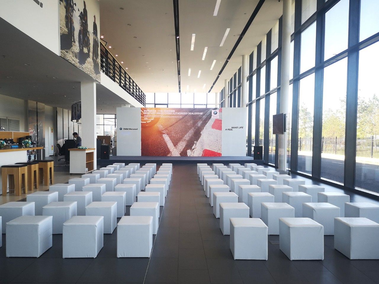 通立BMW摩托 华彩绽放 6月1日盛大开业   