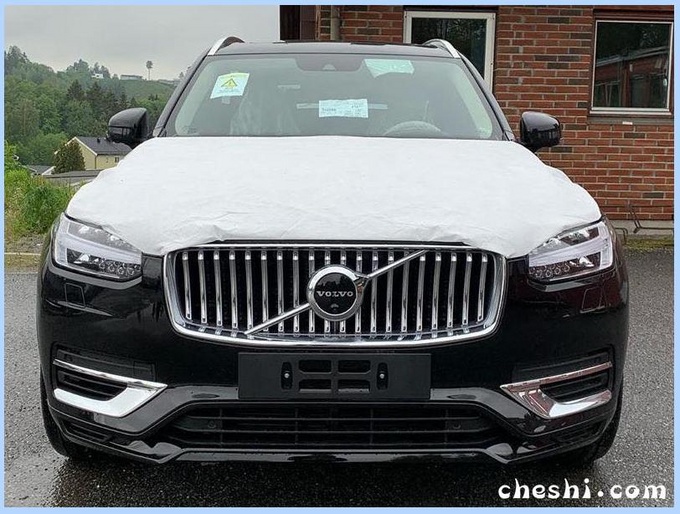 沃尔沃改款XC90到店实拍！换新档把/竞争宝马X5