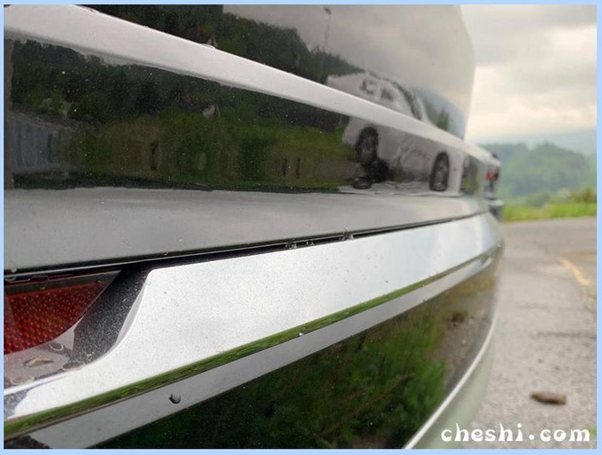 沃尔沃改款XC90到店实拍！换新档把/竞争宝马X5