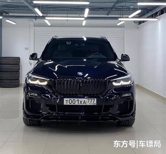 最帅“宝马X5”来了，全黑车身，换上V型8缸引擎，比卡宴还猛