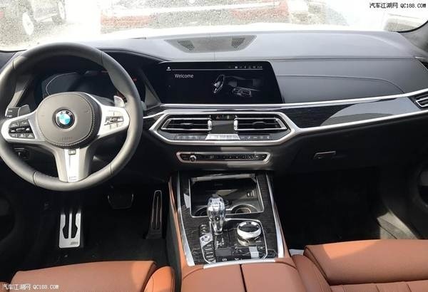 2019款进口加版宝马X7 现车实拍配置解析