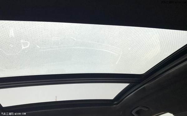 2019款进口加版宝马X7 现车实拍配置解析